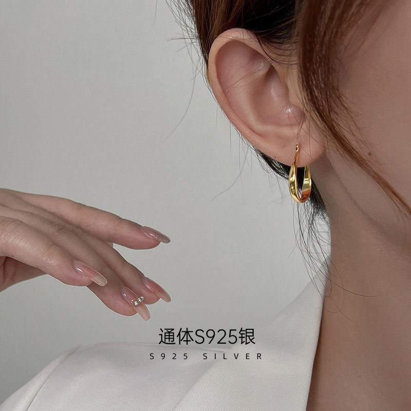 榕树下S925银气质素圈耳环女秋冬