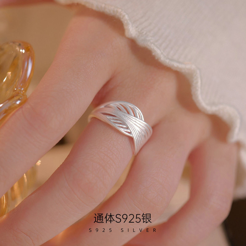 榕树下S925银哑光多层线条戒指女