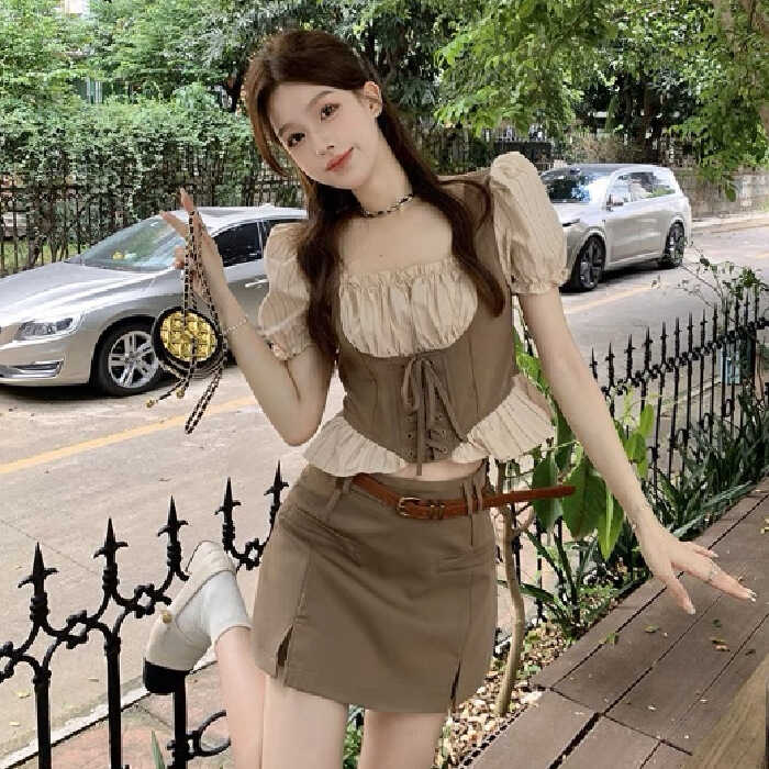 夏季假两件短袖衬衫女修身泡泡袖方领绑带设计感西装短裙套装