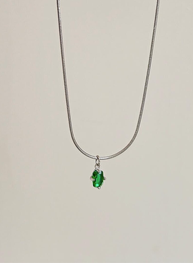 绿色小方糖蛇骨项链女款2025新款