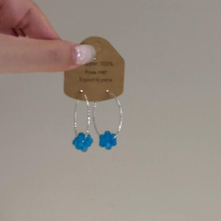 蓝色清透串珠耳环2025新款高级感轻奢大耳圈独特漂亮方圆脸耳饰女