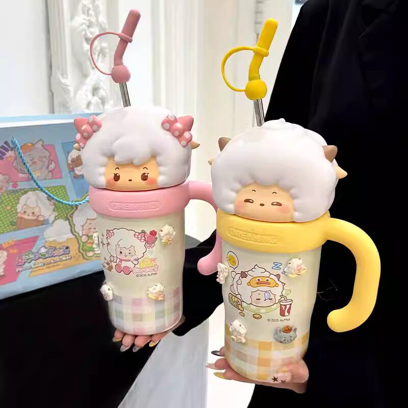 新款喜羊羊与灰太狼保温杯女生可爱高颜值大容量吸管杯情侣冰霸杯
