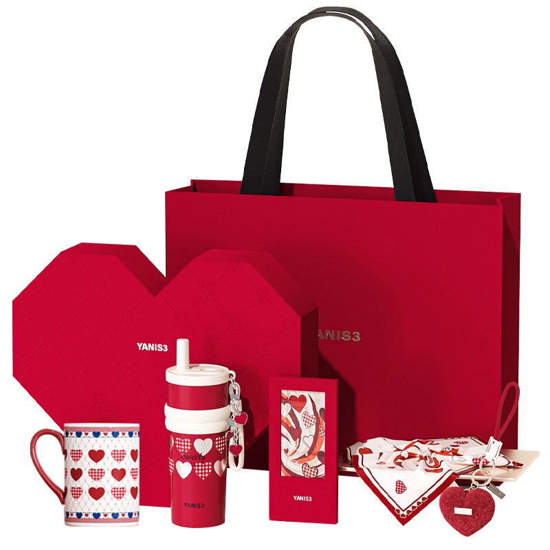 2026新年生日礼物女生实用送女友情人节送给老婆的惊喜浪漫高级感