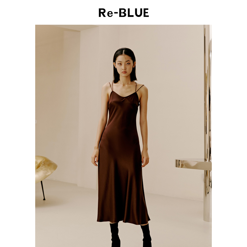 Re-BLUE春季简约吊带长款连衣裙