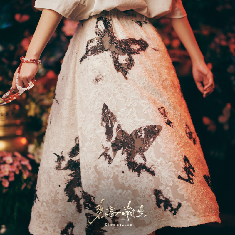 提花水墨蝴蝶长裙碧海潮生新中式