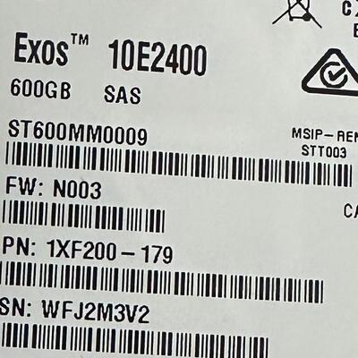 02311HAT ST600MM0009 600G10K SAS 12GB 2.5转3.5寸硬盘