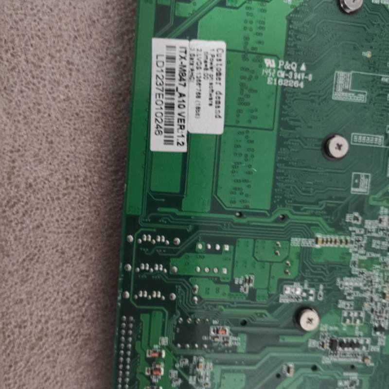 1037U ITX-M847_A10赛扬1037U主板6COM多SATA接口 双千兆 ITX