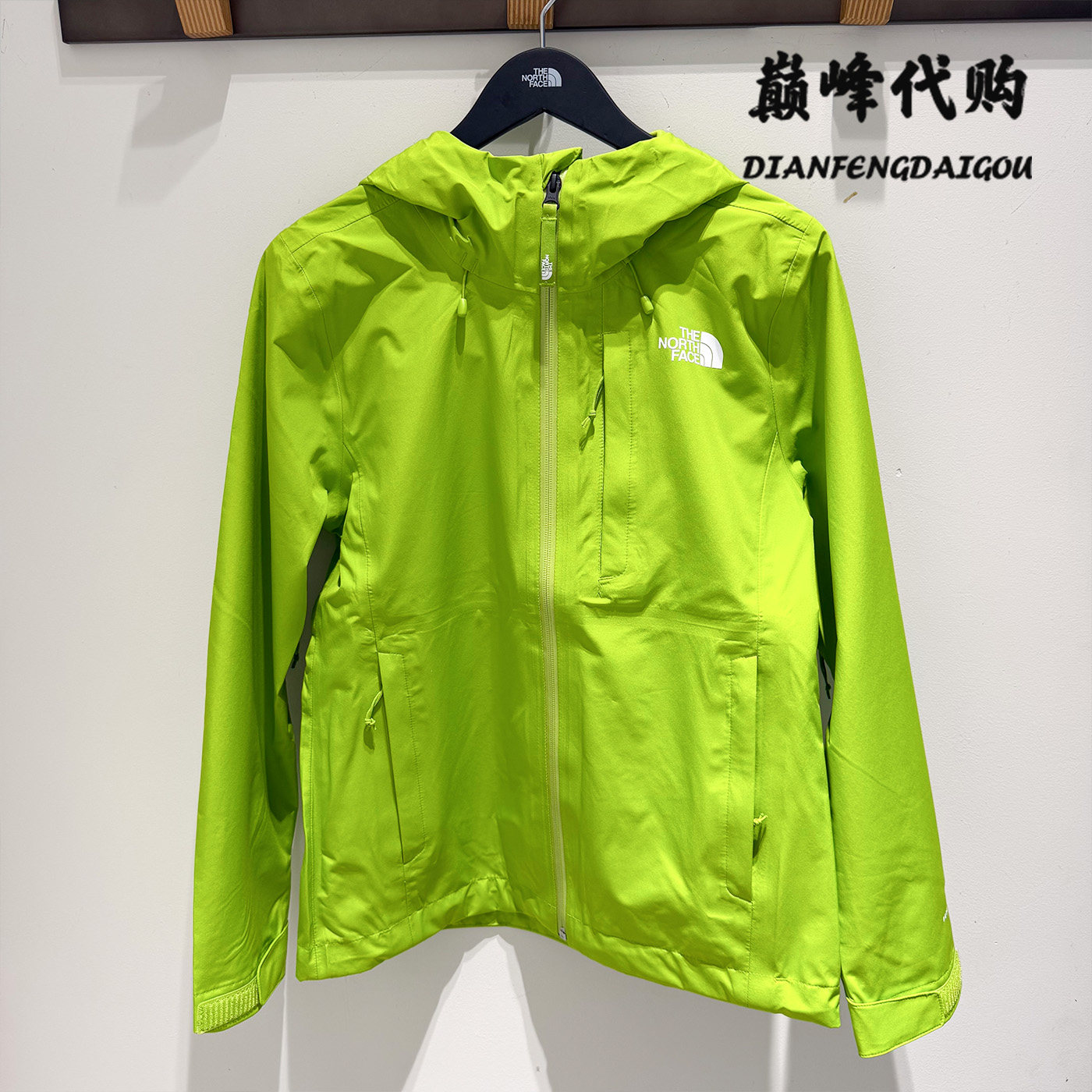 TheNorthFace北面26秋冬户外运动防水防风硬壳冲锋衣女款外套8DF1图片