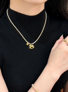 本命年珍珠碎冰冰小马项链三件套