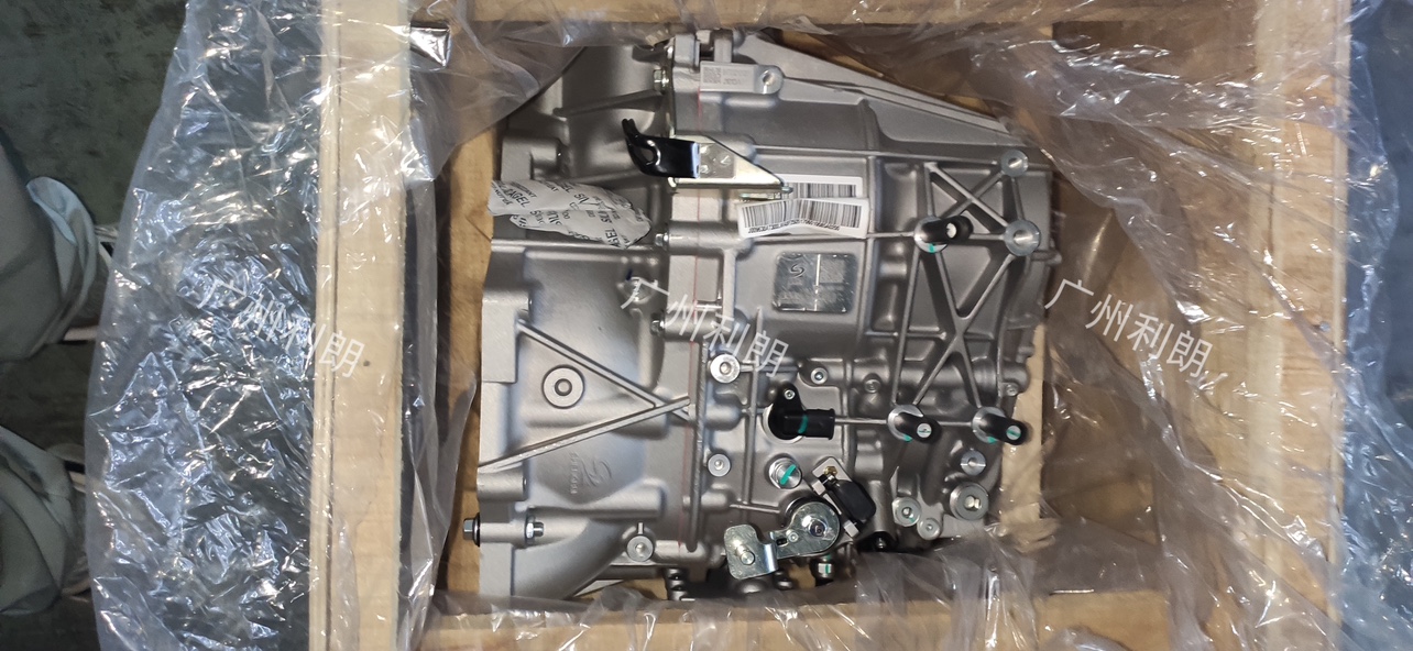 适用于陆风X7X5盛瑞传动8AT全新自动变速箱总成8AT油路板阀体电脑