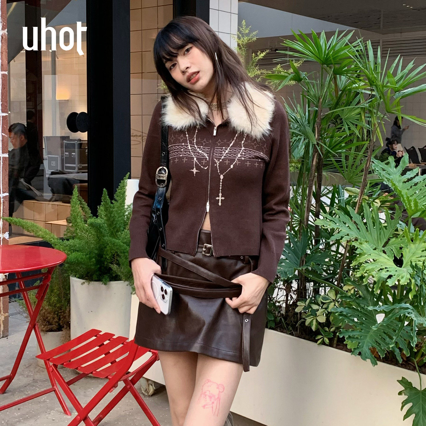 uhot/诱货咖色摩登费尔岛针织衫经典复古保暖 配：毛领UWWW3Z791M,女装/女士精品,毛针织衫,淘宝优惠券,粉丝福利购,淘宝优惠卷