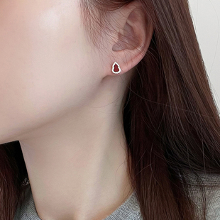 S999纯银针红色耳钉女高级感无耳洞耳夹2025新款爆款百搭耳环耳饰