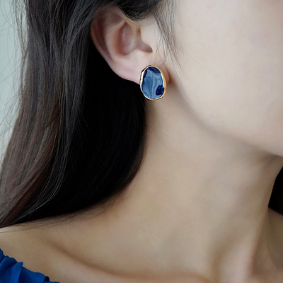 伊灿克莱因蓝色小众高级感耳环女
