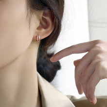 玫瑰金耳环2023年新款潮水钻耳圈纯银针简约小众设计感高级耳饰女