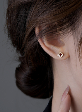 S999纯银针红色三叶草耳钉女高级感养耳洞耳环2025年新款爆款耳饰