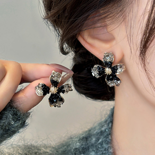 黑色水晶渐变鸢尾花耳钉女纯银独特气质耳环2025新款爆款高级耳饰