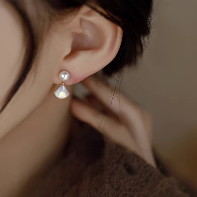 伊灿原创设计女贝壳扇形珍珠耳环