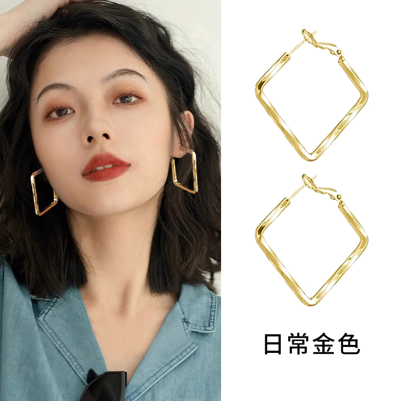 金色显脸小个性耳环女纯银简约设计感耳饰耳圈2025年新款爆款耳扣