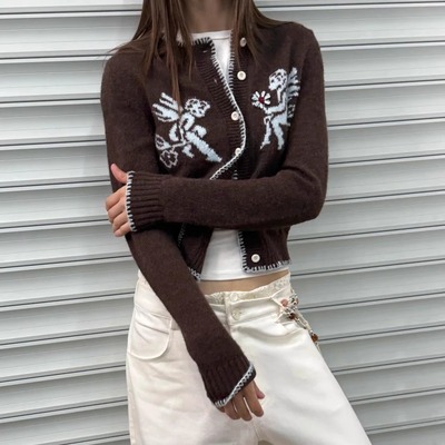 锁边针织毛衣开衫女上衣