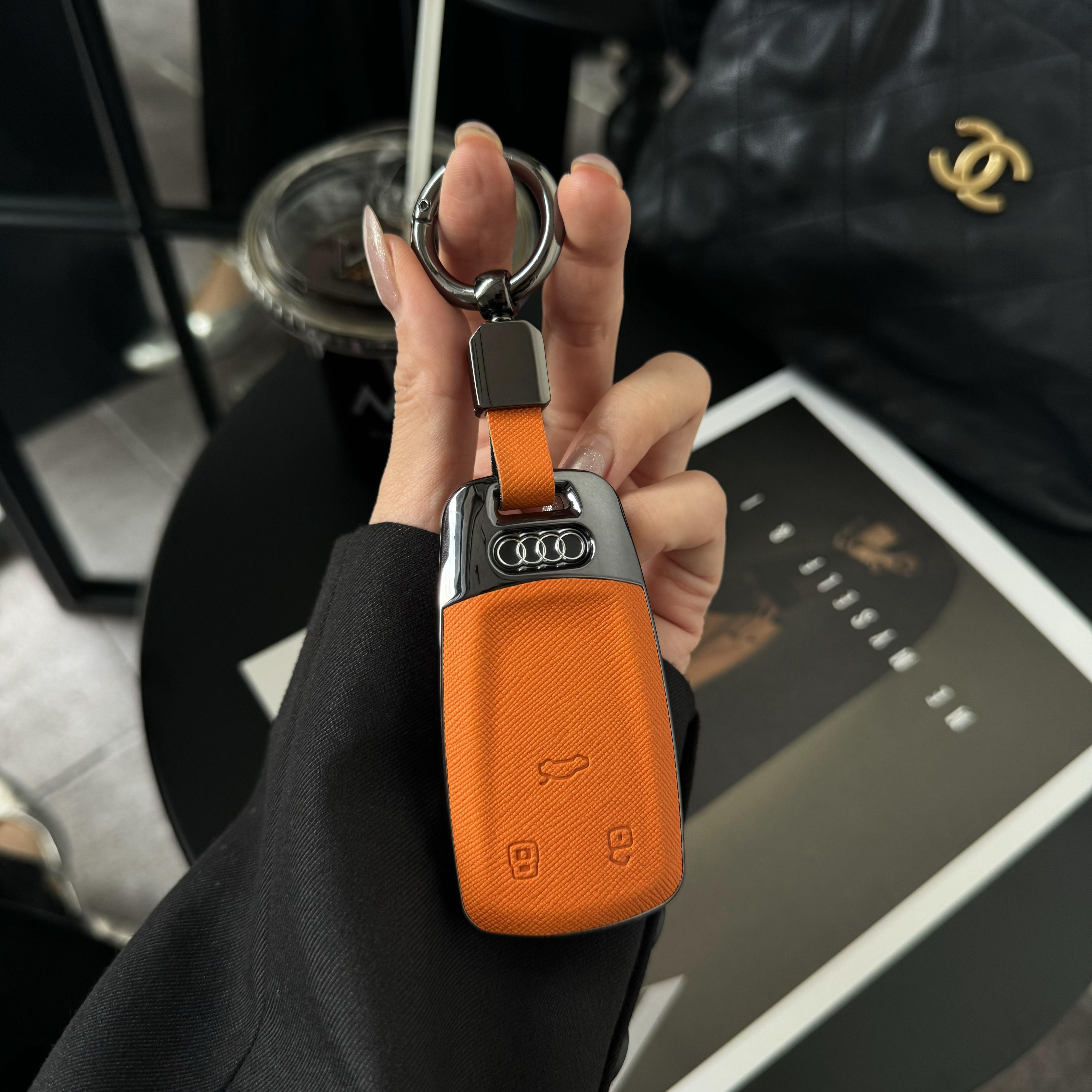 适用于奥迪a4l车钥匙套q5l/a4l/a3l/a4l/q4/q5l/a7l/高级感情侣扣