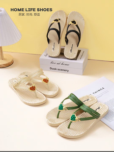 可爱仙女风小爱心人字拖鞋女夏室外夹板洗澡防滑凉拖平底夹脚百搭