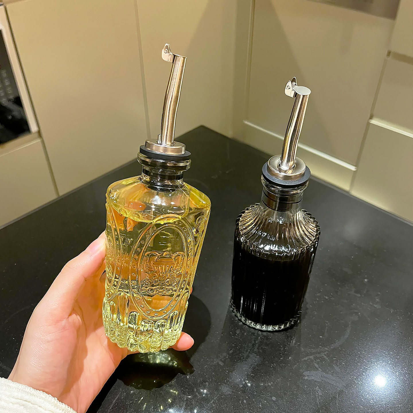 【厨房好物】浮雕玻璃油瓶家用油壶厨房酱油醋调味瓶2025新不挂油