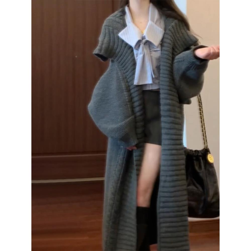 灰色慵懒复古款中长独特风漂亮毛衣外套女2针024秋冬季新款织C33M