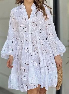 V-neck loose hollow lace flower sexy dressV领镂空蕾丝连衣裙