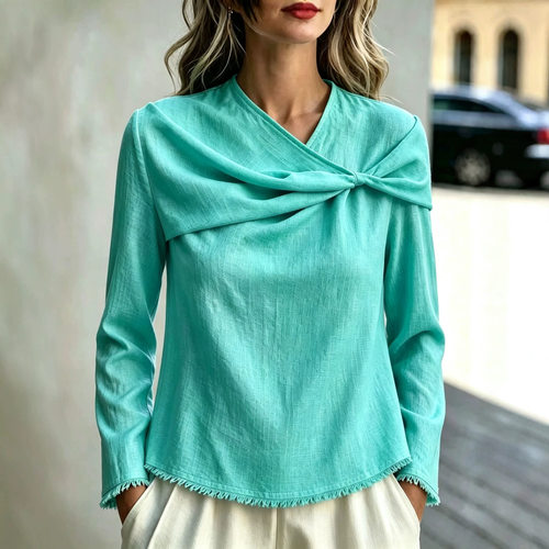 Ladies' swinging collar long sleeved shirt女士荡领长袖衬衫