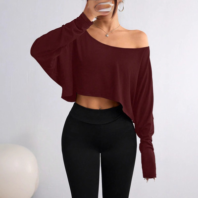 Shoulder and navel exposed long sleevedshirt露肩露脐长袖上衣