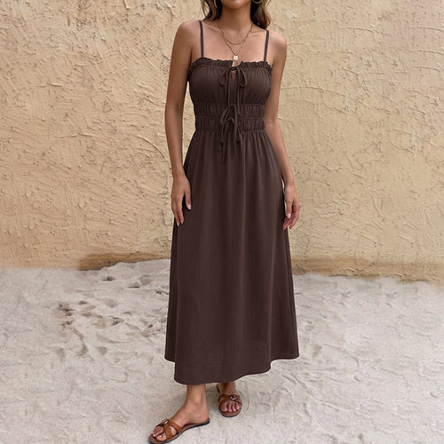 纯色抽绳收腰吊带连衣裙Solid color drawstring waiststrapdress