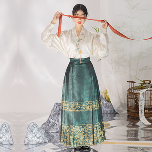 彩云涧原创明制汉服织金马面裙薄缎面一片式穿孔新中式春夏日常