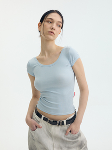 lllgnahc 3色大圆领修身超舒适短袖t低领正肩上衣