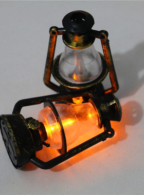 Dollhouse微缩食玩造景拍摄道具装饰品复古可亮煤油灯DIY材料摆件