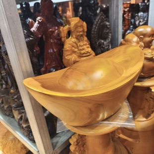 实木香樟木金元宝定制大号元宝纯天然香味黄金樟木质电视客厅摆件