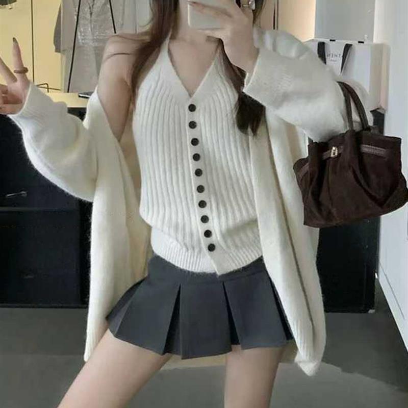 韩系慵懒针织开衫外套挂脖吊带背心两件套秋冬高级感软糯毛衣套装