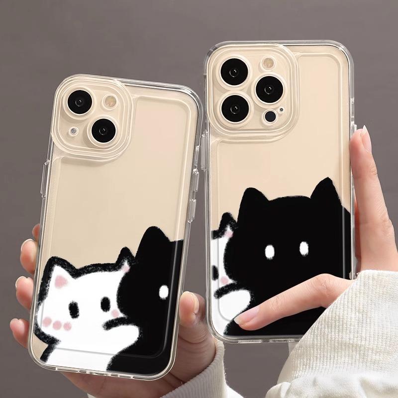 黑白小猫适用于Iphone16P