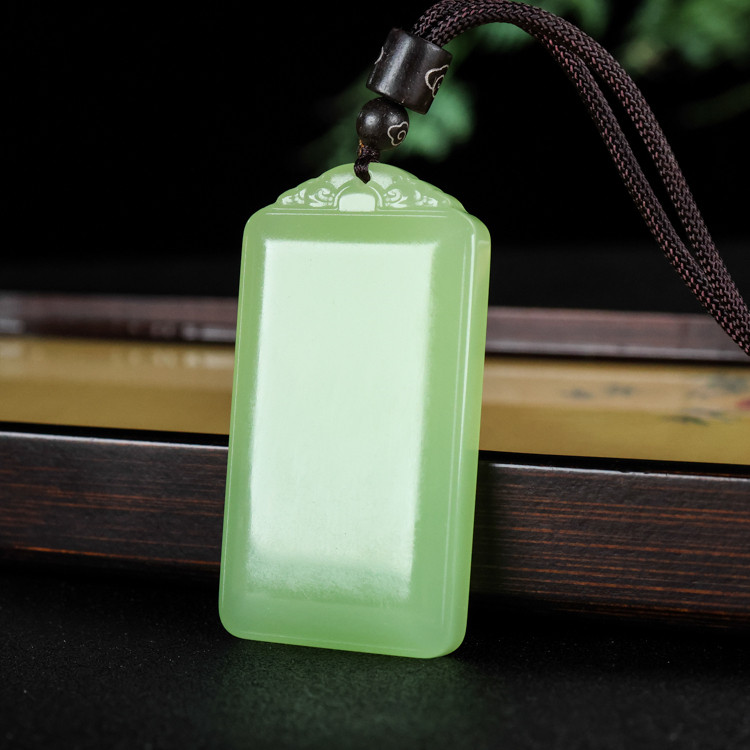 和田玉青白玉籽料平安牌吊坠祥云纹平安无事牌新疆玉器平安牌项链