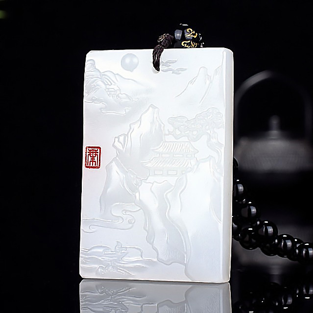 天然新疆和田玉白玉山水玉牌吊坠羊脂玉大好河山项链挂坠平安牌