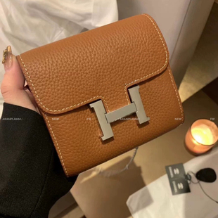 ARAN PLAMM-H扣康康包头层牛皮小钱夹斜挎包(配链条,橙色盒)