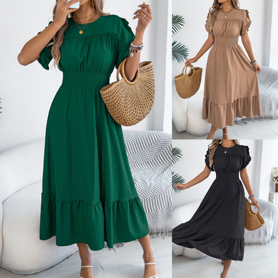 Black fungus edge waist cinching dress   木耳边收腰连衣裙