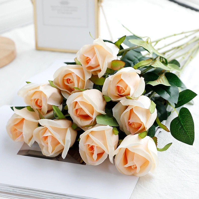 玫瑰室内客厅餐桌装饰