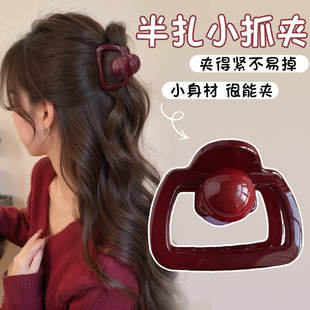 安拉红中号抓夹女2025新款高级感时尚慵懒风半扎发抓鲨鱼夹子发饰