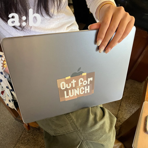 a:b原创【办公室生存指南】系列out for lunch2026新款M4/M5笔记本macbook电脑保护壳全包透明壳轻薄air/pro