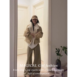 羊羔绒加厚保暖毛呢短款外套女生秋冬季高级感气质小个子长袖上衣