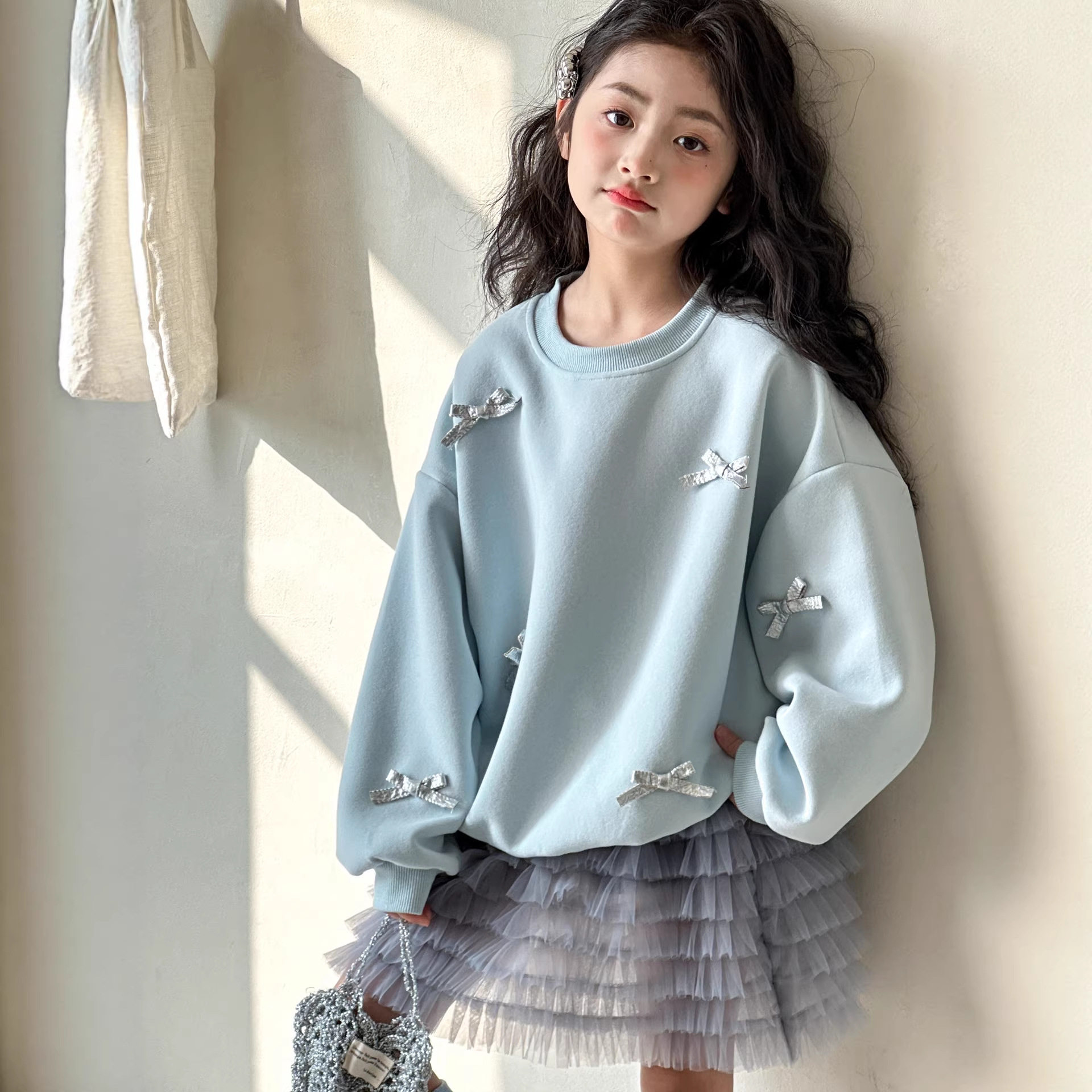小红鱼女童卫衣春秋款2026新款春装韩国童装初中生洋气上衣亲子装