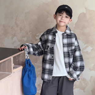 蓝钰26春新品童装中小童男童黑白格子翻领宽松破洞长袖衬衫外套