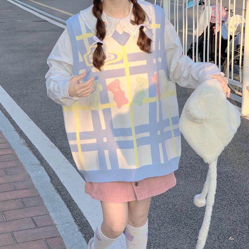 包邮特价2023国潮春季可爱小熊软糖马甲女宽松糖果色领针织衫毛衣