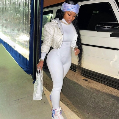 纯色紧身运动健身连体裤