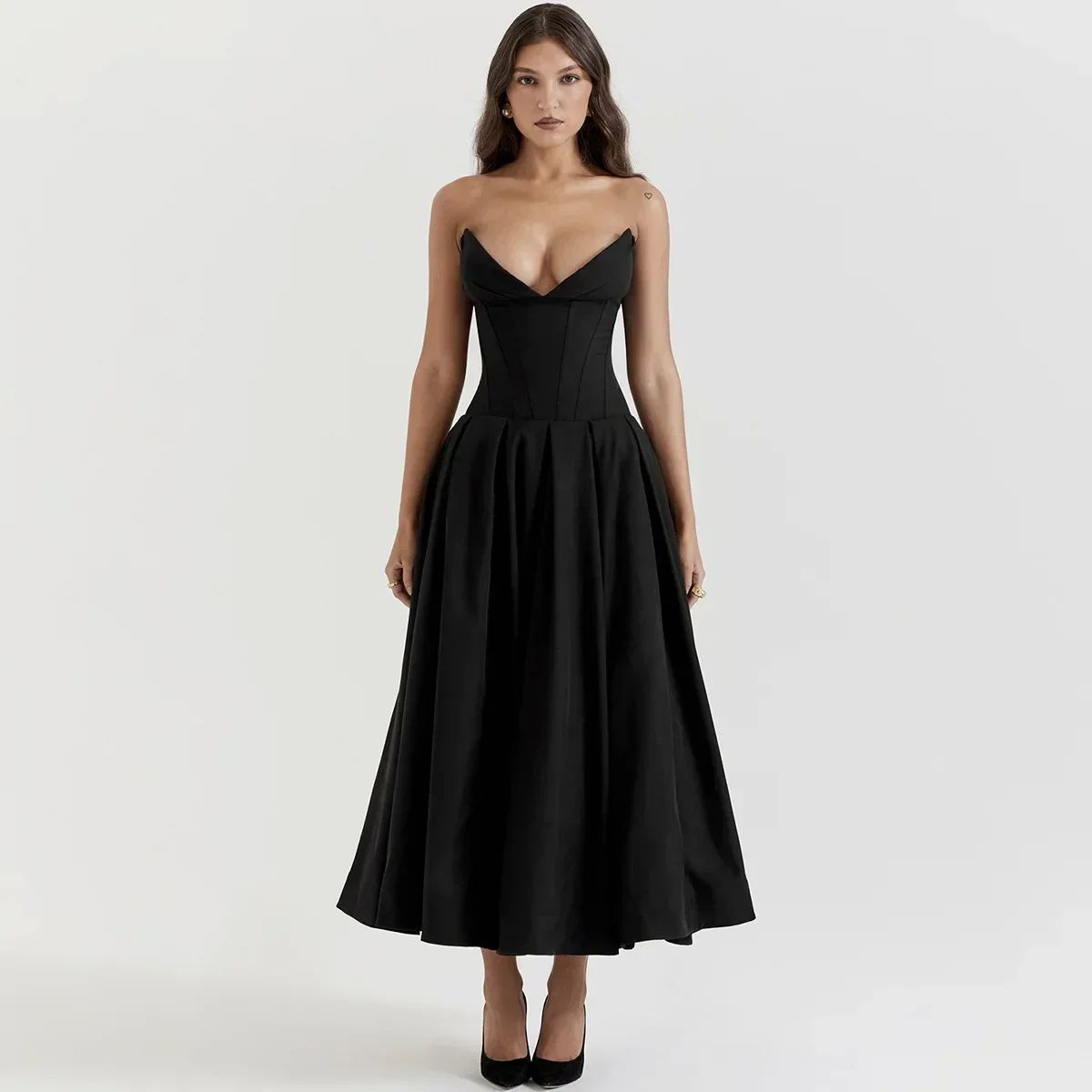 Strapless backless waist cinching dress 抹胸露背束腰连衣裙女